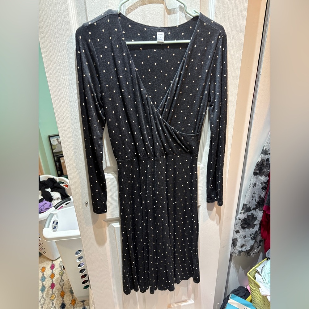 Cute Old Navy polka dot midi dress